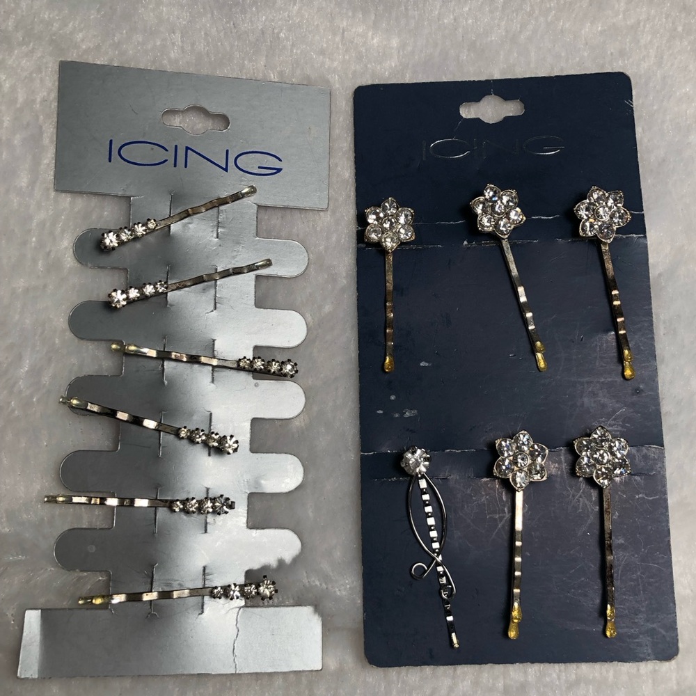 Icing vintage rhinestone bobby-pins